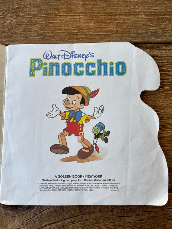 ウォルト・ディズニーのピノキオ // 黄金のスーパーシェイプブック