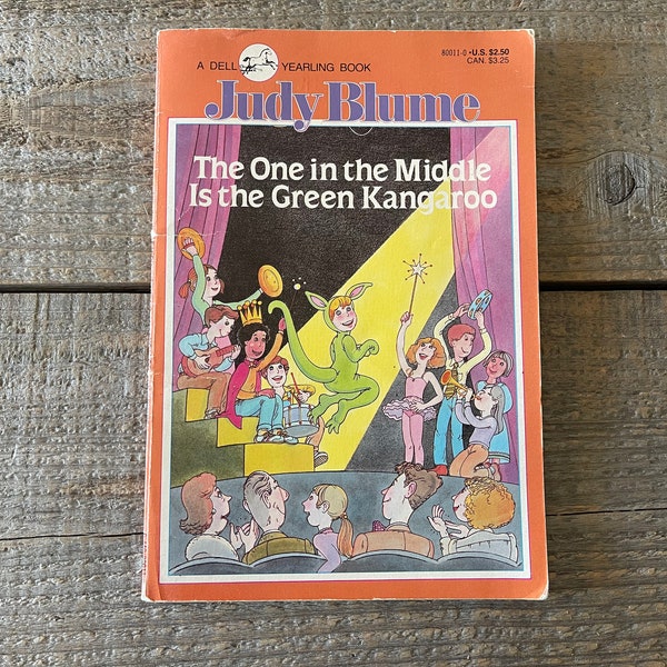 The One in the Middle Is the Green Kangaroo // Judy Blume // Dell Yearling Book 1986
