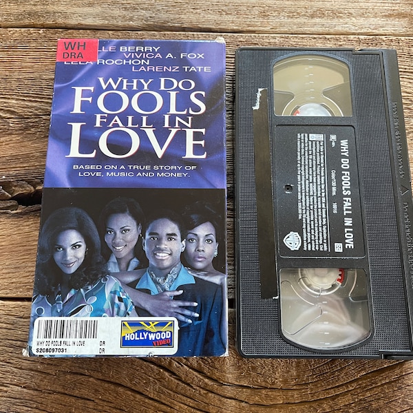 Why Do Fools Fall in Love // Halle Berry, Vivica A. Fox, Lela Rochon, Larenz Tate // 1998