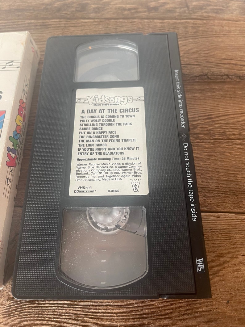 Vintage Kidsongs VHS Movie // A Day at the Circus // 1987 - Etsy