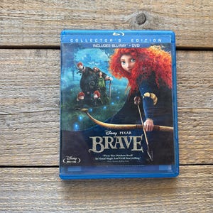 Brave Blu-Ray + DVD Collector&#39;s Edition // Walt Disney Pixar // Rated PG