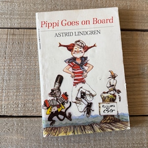 Pippi sube a bordo, de Astrid Lindgren, novela infantil de 1957, Scholastic Books