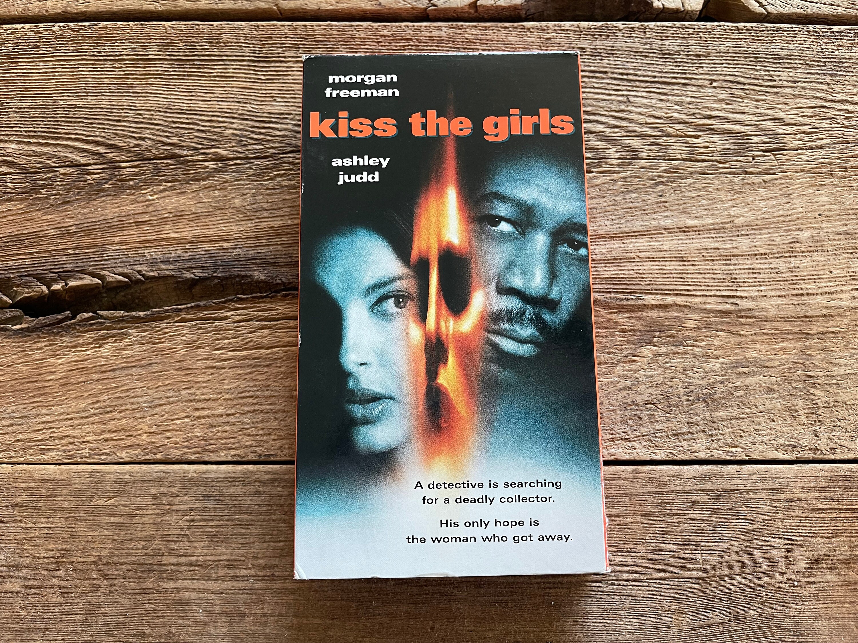 その他 Kisses [VHS] その他 Kisses [VHS] Kisses [VHS] 【公式通販】