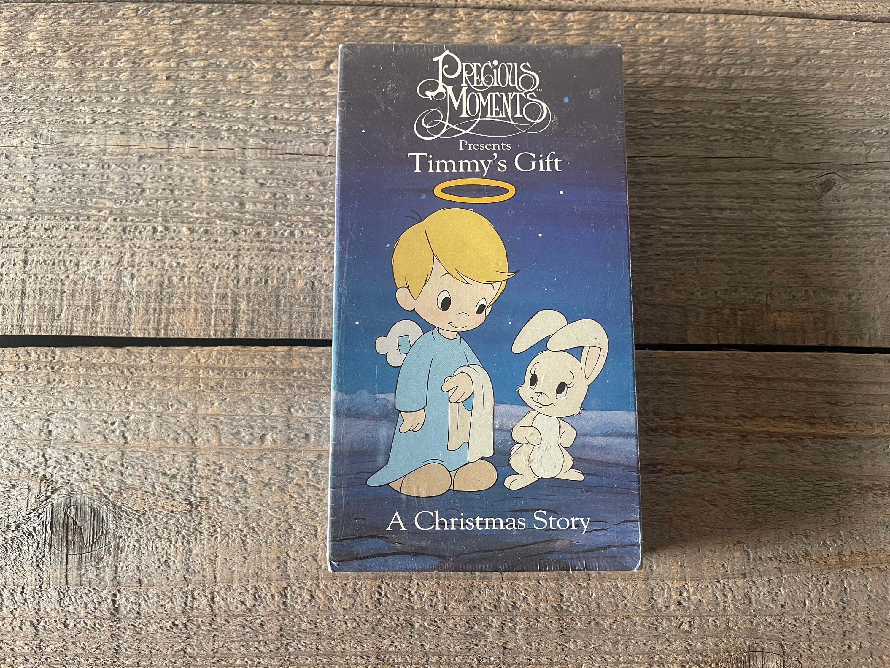 Precious Moments Presents Timmy's Gift: A Christmas Story