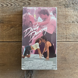 Dirty Dancing // Vintage VHS Movie 1988 // Patrick Swayze, Jennifer Grey