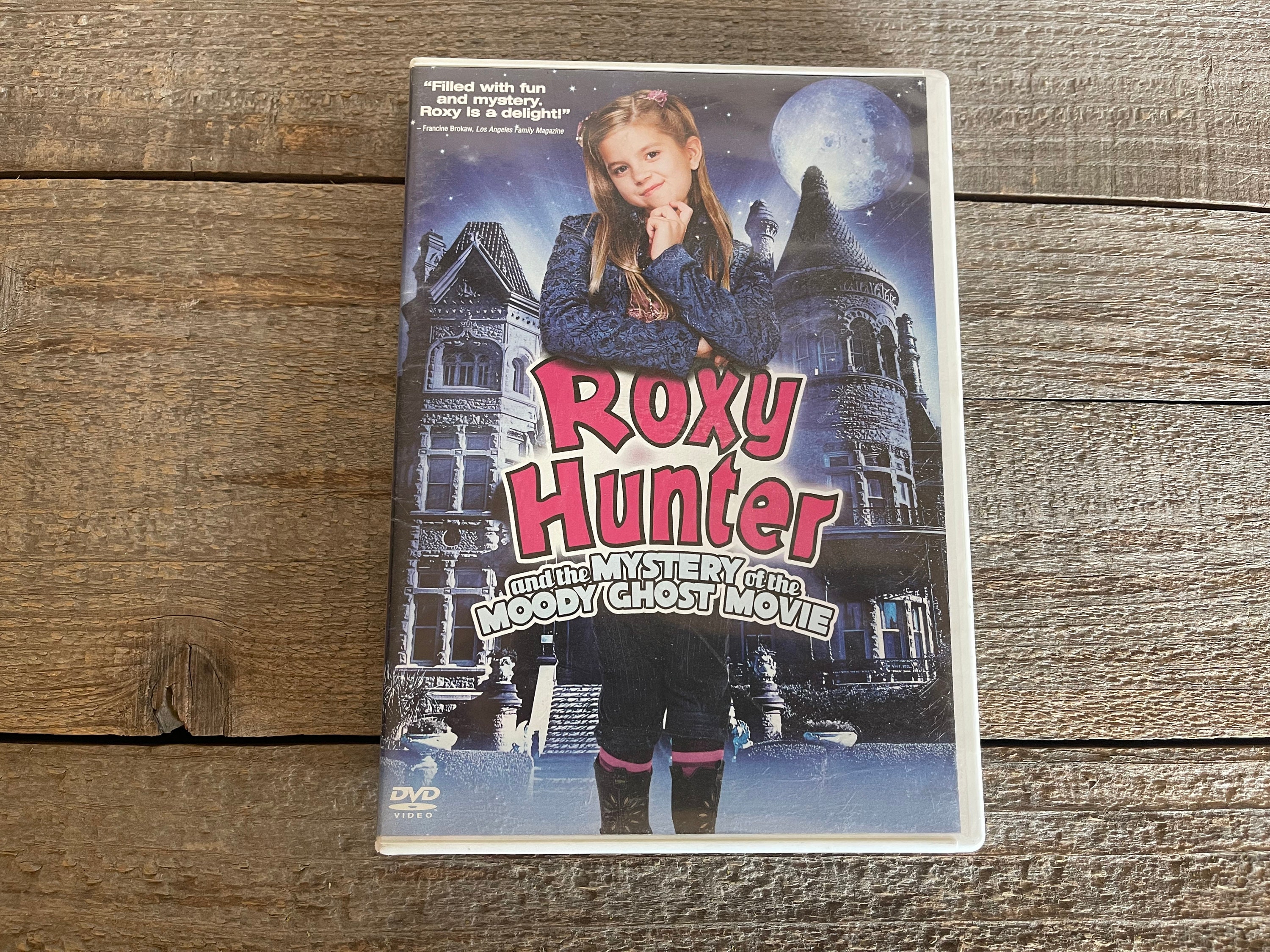 その他 Roxy Hunter &amp; the Mystery of the Moody Ghost [DVD] [Import] Roxy Hunter and the Mystery of the Moody Ghost 43396210332| eBay