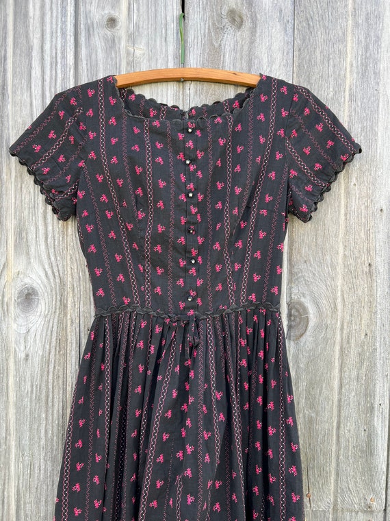 XXS / Vintage 1950s Black and Pink Floral Dress - image 4