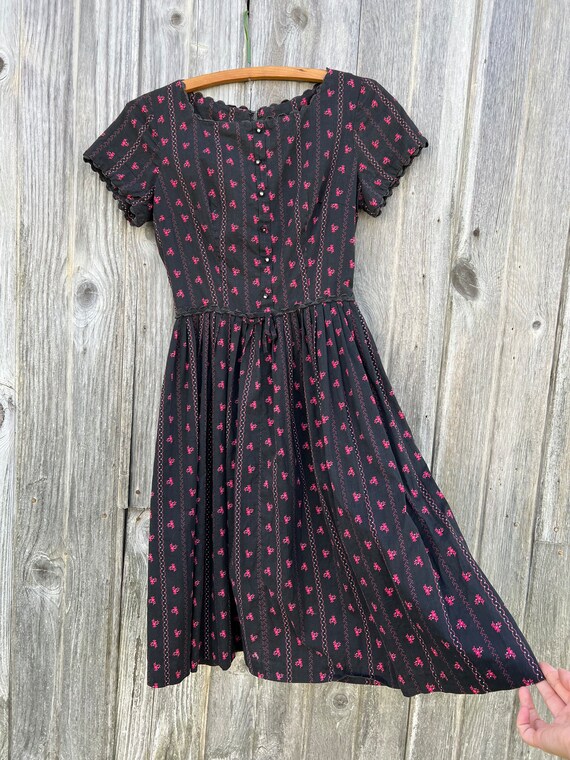 XXS / Vintage 1950s Black and Pink Floral Dress - image 3