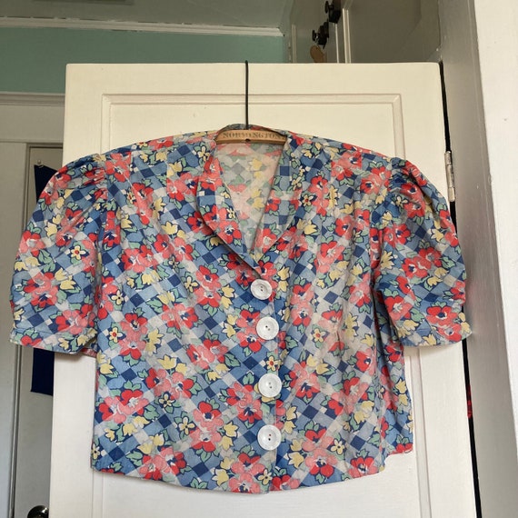 S / Vintage 1930s Floral and Plaid Feedsack Blouse - image 1