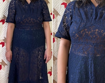 M / Vintage 1930s 1940s Navy Blue Lace Dress