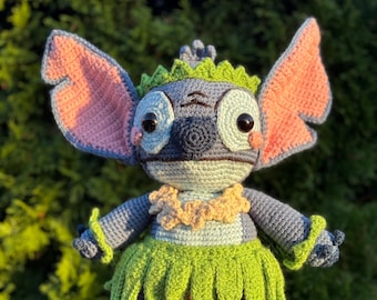 Hawaian Alien friend - ready to ship