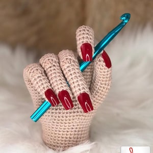 Artisan Hand Pattern (English, PDF file)