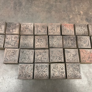 Decorative printing initials
