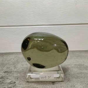 Natural form polished andara crystal clear green brown 1110gr with base for collection or meditation (156)
