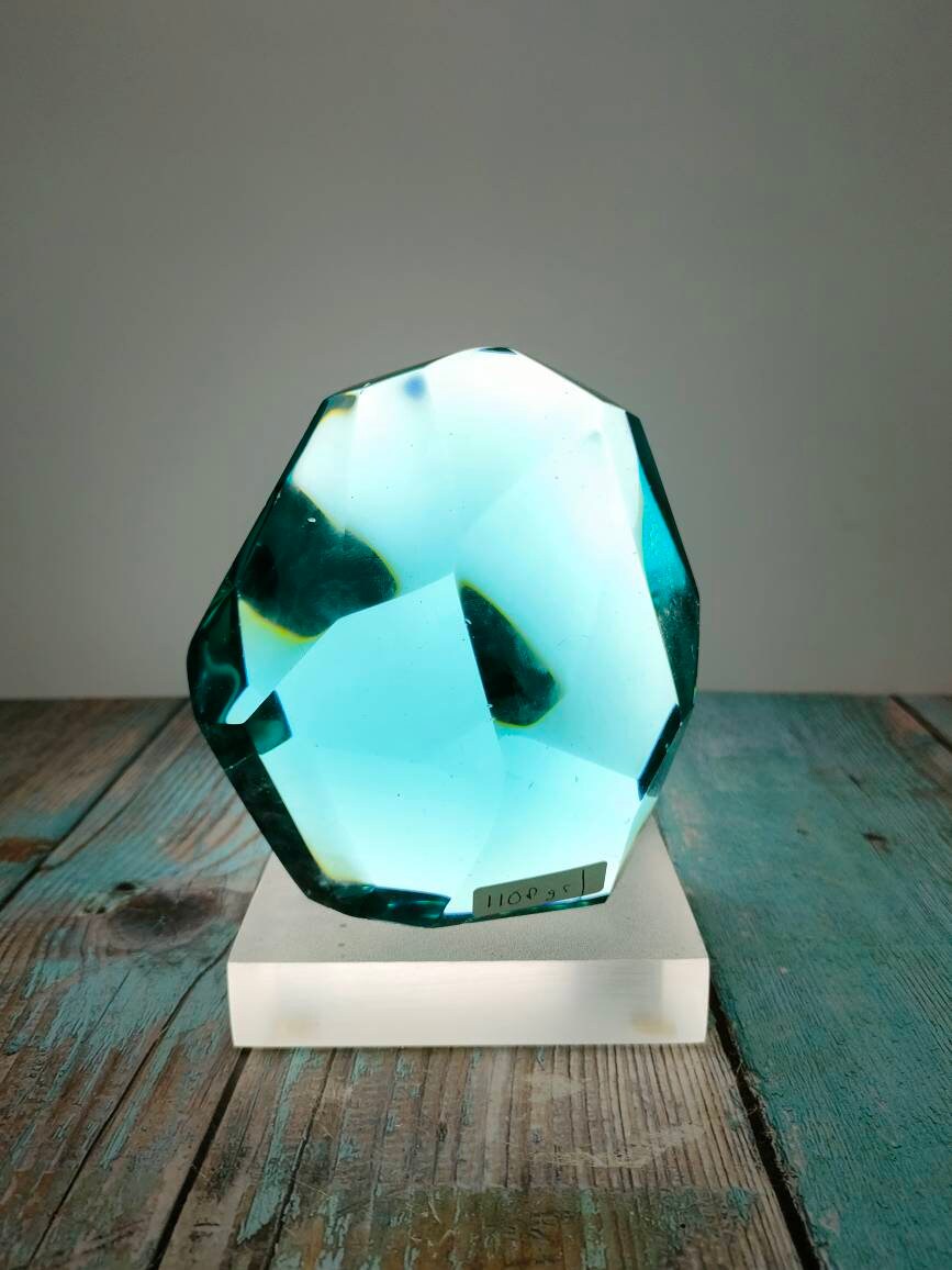 Schliff andara Kristall aqua blau 1108gr poliert zur Dekoration