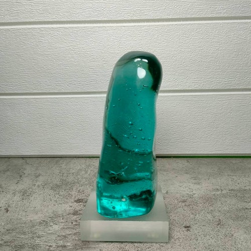 Natural Polished andara crystal shops dark aqua blue bubble 1205gr with base for decoration or collection