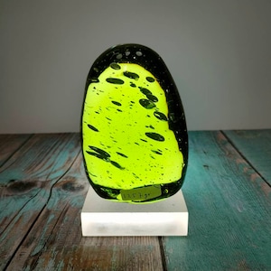 Bolla di cristallo naturale Andara lucidata, giallo-verde, trasparente, 1257 g, con base per decorazione