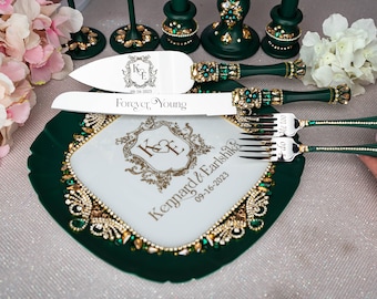 green wedding  flutes and cake server sets, emerald wedding glasses for bride and groom wedding cake cutting set