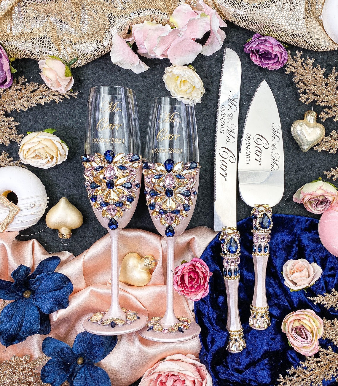 Navy blush pink wedding decor blush navy blue wedding cake serv+knife+2glasses
