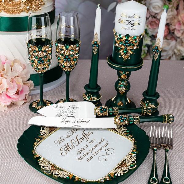 Green wedding cake cutting set, emerald green wedding cake server, green gold wedding flutes