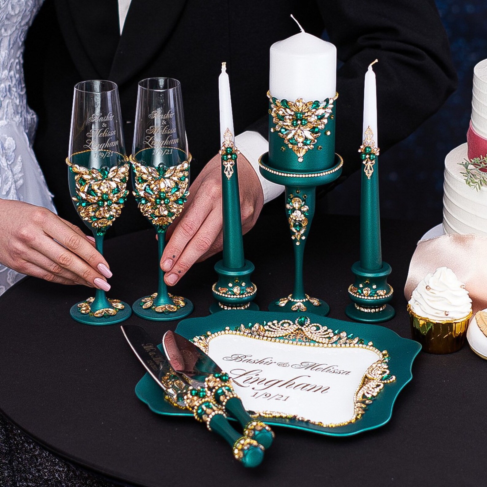 Green Wedding Glasses Emerald Green Weddingflutes Green Gold Etsy