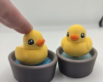 Adorable "Rubber Ducky" in a Bathtub Mechanical Clicker Fidget – 3D Printed Fun!