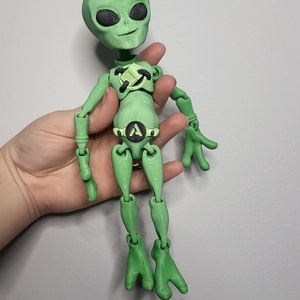 Flexible Alien Toy (3D Print)