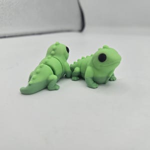 Tiny Iguana Articulated Lizard 3D Print