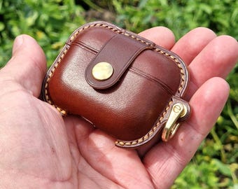 Fundas de cuero para AirPods. 100% hechas a mano.