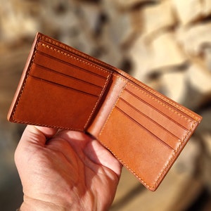 Cartera de cuero para hombre. Piel auténtica. Cartera para regalo. Un regalo para papá.
