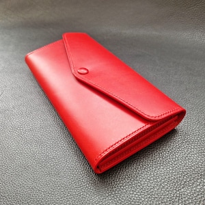 Cartera de cuero larga roja - Cartera de mujer - Clutch rojo - un regalo para ella