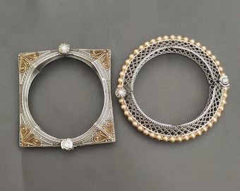 Conjunto de brazaletes bicolor estilo vintage con apertura – Brazalete de latón con filigrana de plata y oro antigua