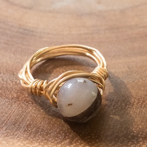 Wire wrapped ring,  Crystal ring, crystal ring, hand made ring, natural stone rings, Ring for Women