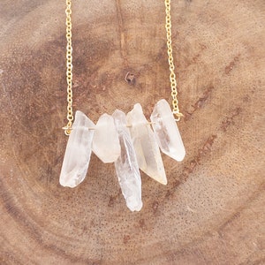 Crystal Quartz necklace, Raw Quartz Necklace, Healing Crystals Necklace, Necklace for women, Clear Quartz Point Necklace, Boho Necklace