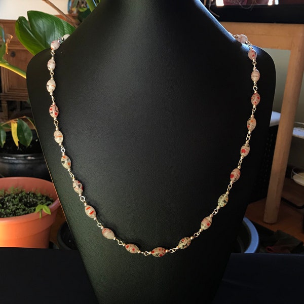 Rode, witte en oranje Millefiori-kralenketting