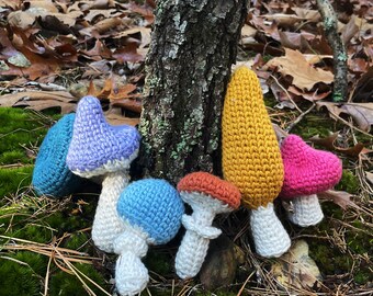 Pilz-Katzenspielzeug 6er Set | Hand gehäkelt | 100% Baumwolle | Katzenminze Optional