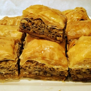 Homemade Baklava, Walnuts & Honey, 1lb