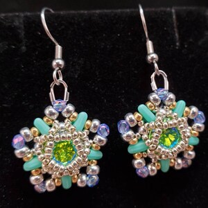 Starry Night Beaded Earrings, Bezeled Green Peridot-Colored Crystal Chaton in a Star Shape with Steel Earwires, Handwoven Jewelry image 5