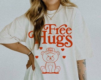 Camiseta Free Hugs, camiseta Free Hugs, camiseta Love, camiseta Love, camiseta Comfort Colors, camiseta de San Valentín, inspiración vintage, camiseta Comfort Colors,