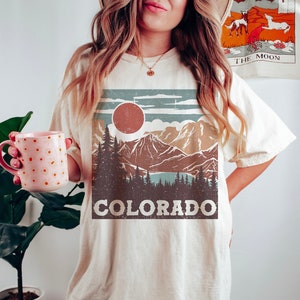 Colorado Tee, Colorado Graphic Tee, Rocky Mountains, Colorado, Boho Tee, Vintage Inspired  Cotton T-shirt, Unisex Tee, Comfort Colors Tee