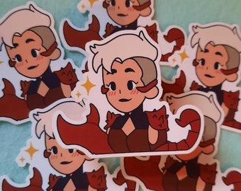 Puede incluir: Una colección de pegatinas que representan un personaje de dibujos animados con pelo blanco, un atuendo marrón y negro y detalles rojos. Las pegatinas tienen un borde blanco y están sobre una superficie azul claro. También hay estrellas doradas.