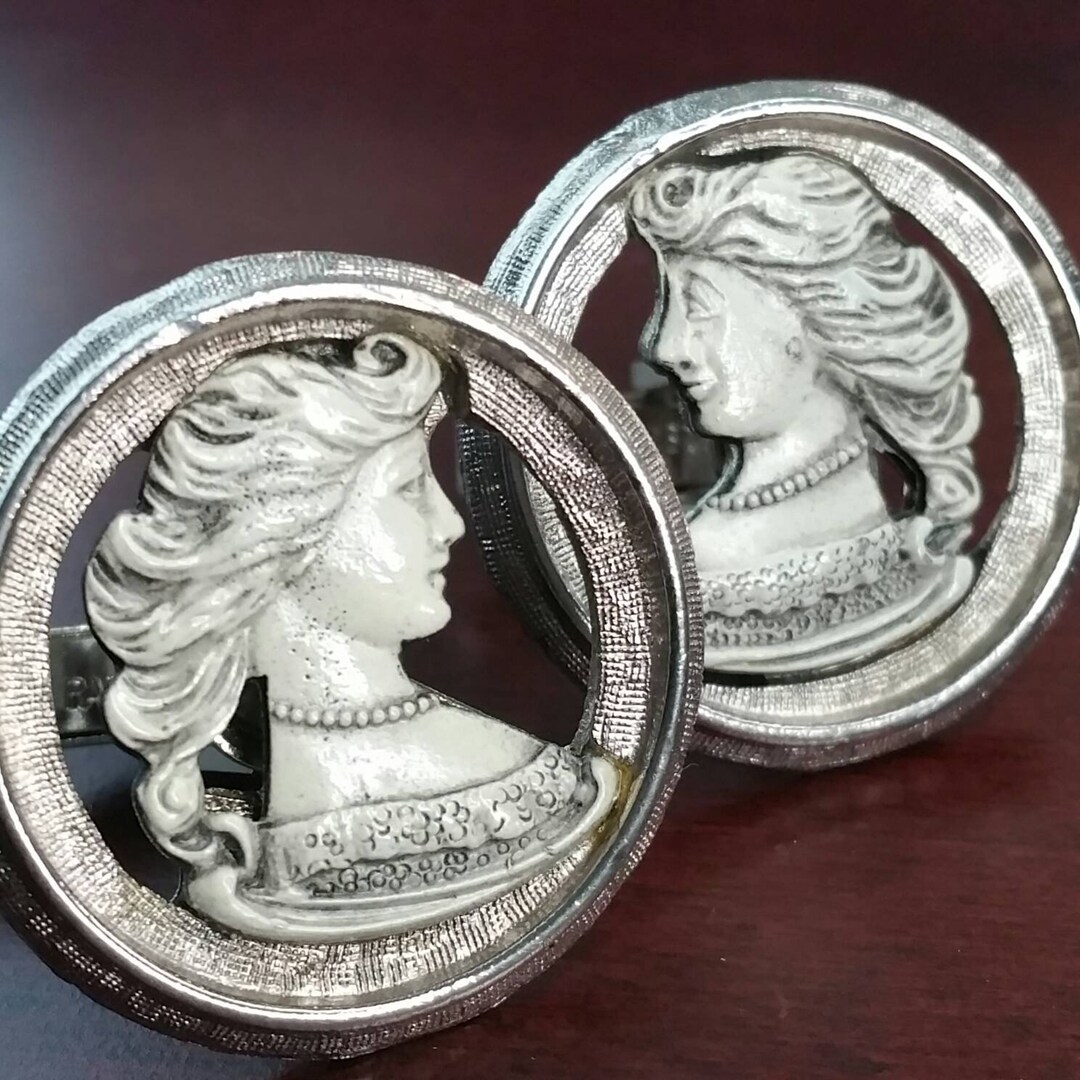 Vintage Cameo Cufflinks Chunky Round Cufflinks With Side Etsy