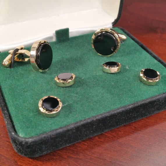 HAWSON Cufflink And Studs Tuxedo Set Rose Gold And Silver Color With Platinum Finish Two Cufflinks With Six Shirt Studs Individually Wrapped In Stylish Velvet Gift Bag