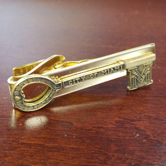 Vintage Miami Key To The City Tie Clip, Figural Gold Key, Florida Souvenir, Mid Century Men’s Accessory