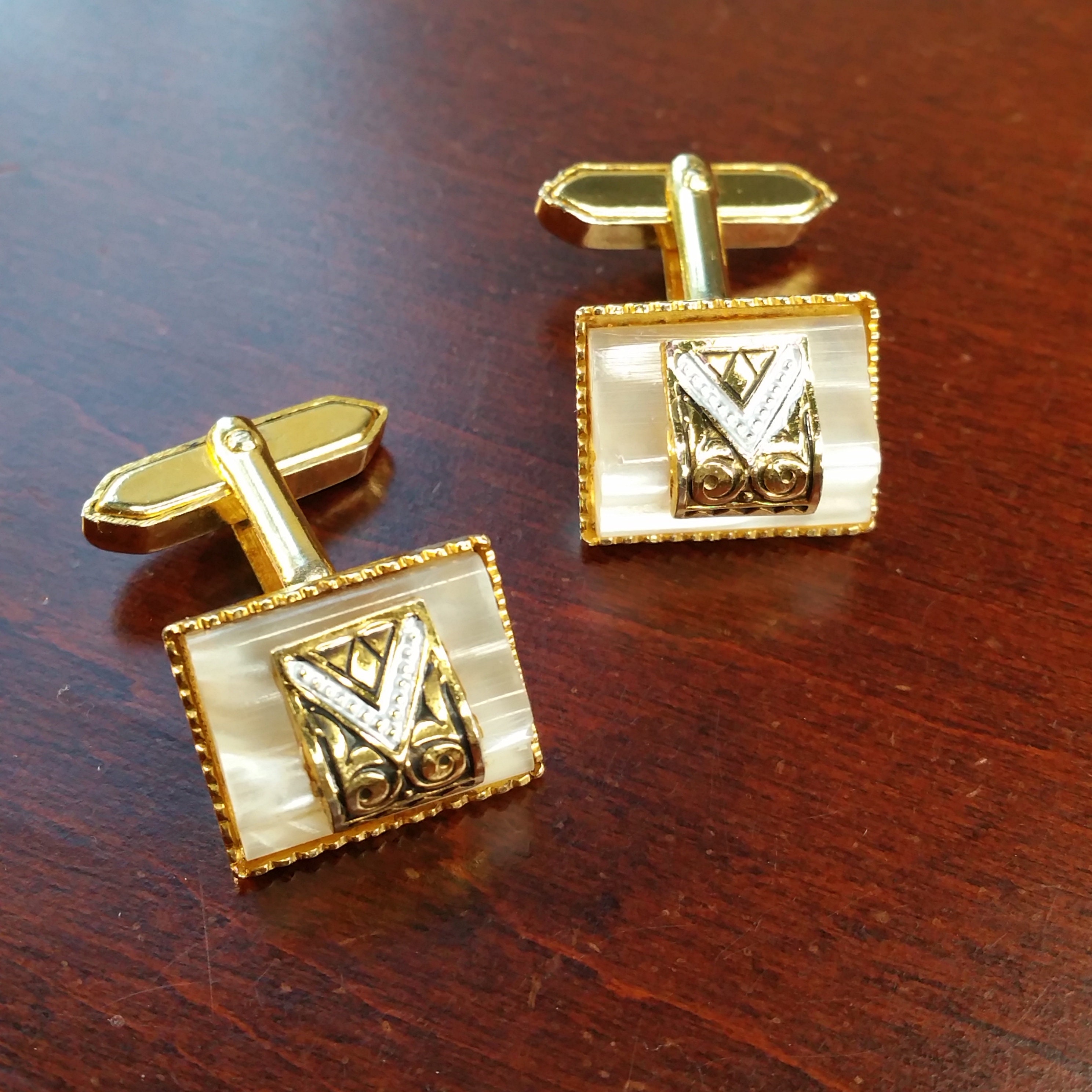 Vintage Damaszener Manschettenknöpfe, Geometrisches Thema, 24 k Blattgold, Spanisches Gold Schwarz Manschettenknopf Zubehör, Geschenk für Hochzeit Bräutigam, Geburtstag, Papa