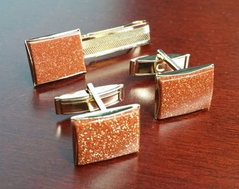Gemelli vintage da 3 pezzi in pietra d&#39;oro e fermacravatta, vetro artistico di Murano italiano, accessori per gemelli di metà secolo degli anni &#39;50 per sposo, affari