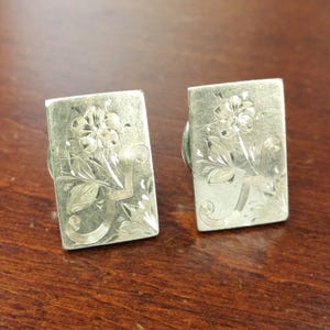 Antique Cufflinks, 1880's Cuff Buttons, 14K Gold Front Engraved Floral Cartouche, Formal Wedding Jewelry, Tuxedo Accessory, Men's Groom Gift