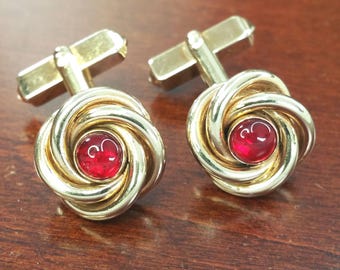 Vintage manchetknopen met knoop, 1940's Swank, French Twist or Rose Swirl, goud en rood granaat glas accent manchetknoop accessoire voor bruiloft, cadeau bruidegom