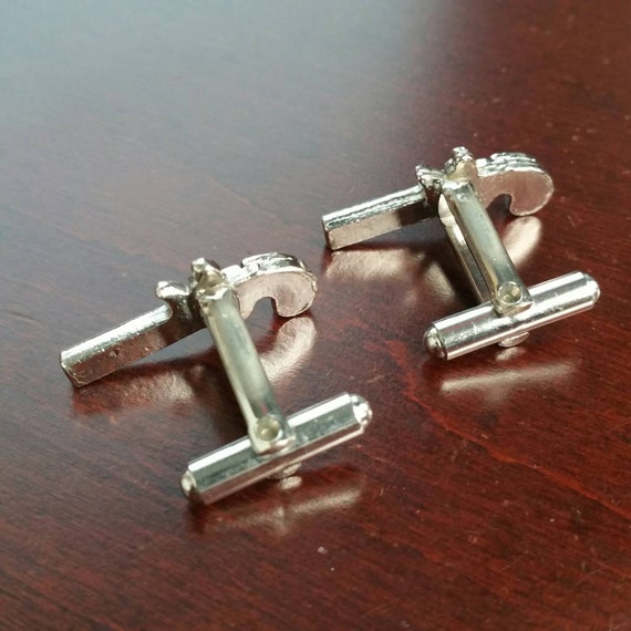 Vintage Flintlock Cufflinks, 1960's Silver Tone D… - image 4