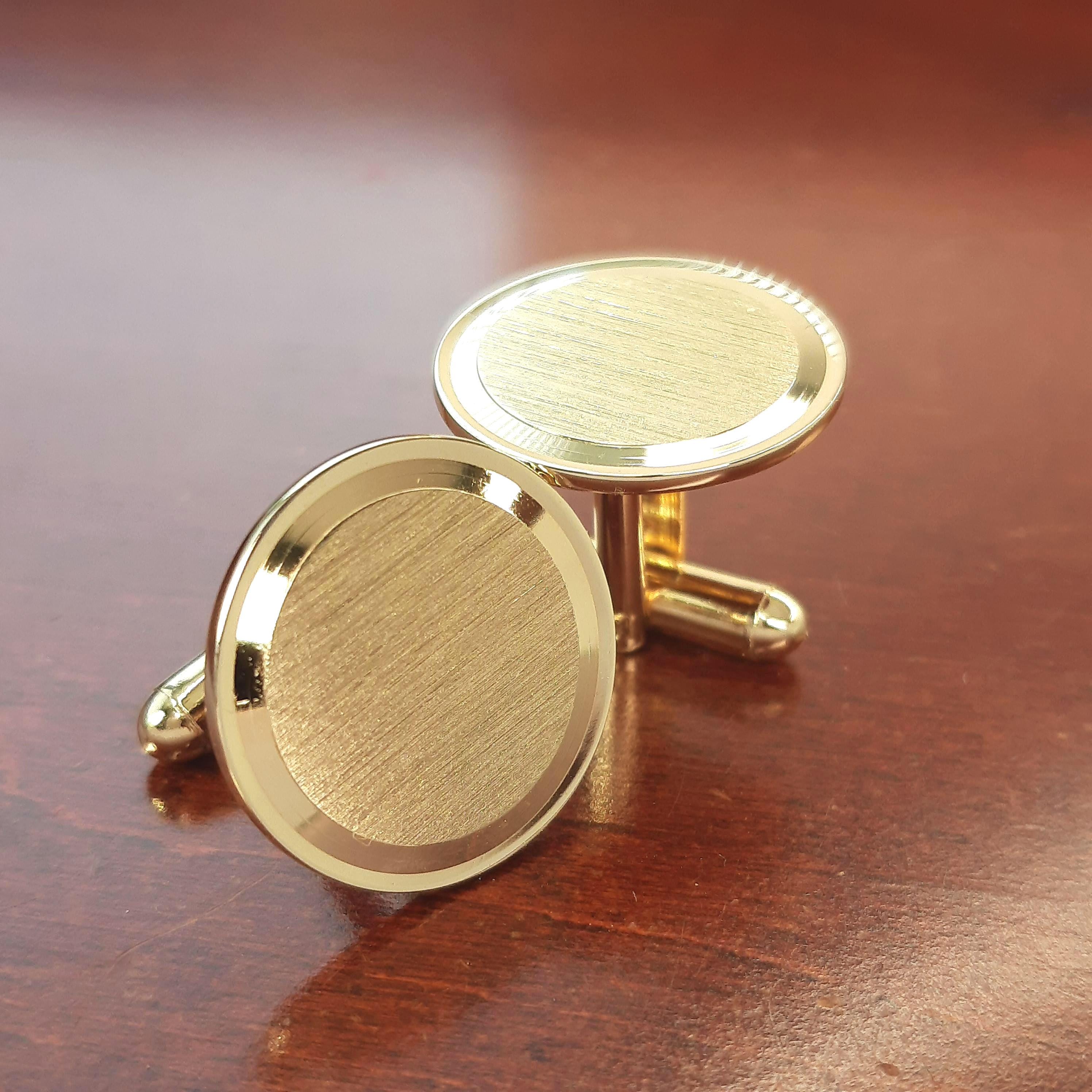 Diamond Cut Cufflinks, 1970's Brushed Gold Plate Men's Jewelry